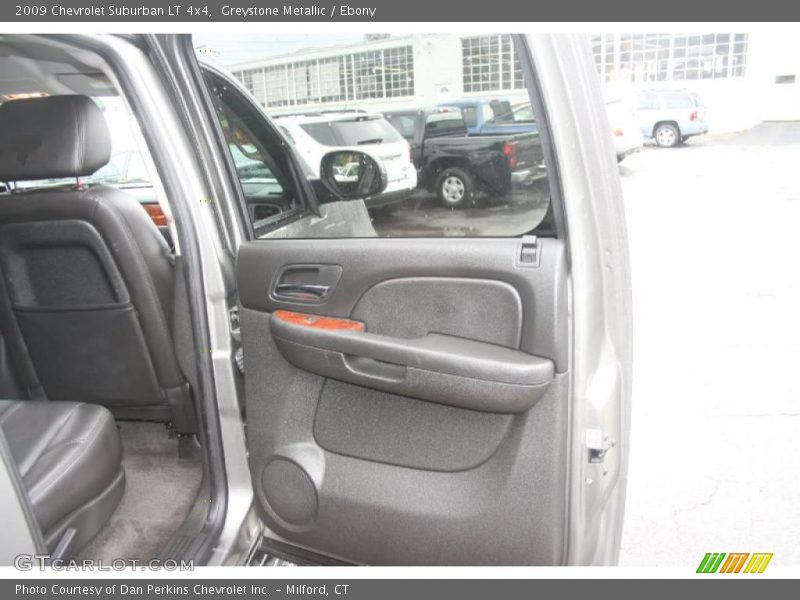 Greystone Metallic / Ebony 2009 Chevrolet Suburban LT 4x4