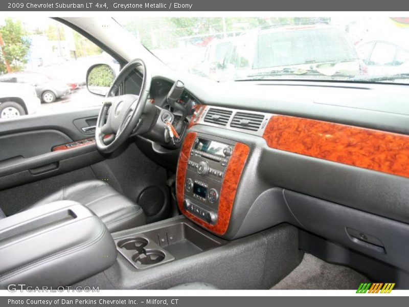 Greystone Metallic / Ebony 2009 Chevrolet Suburban LT 4x4