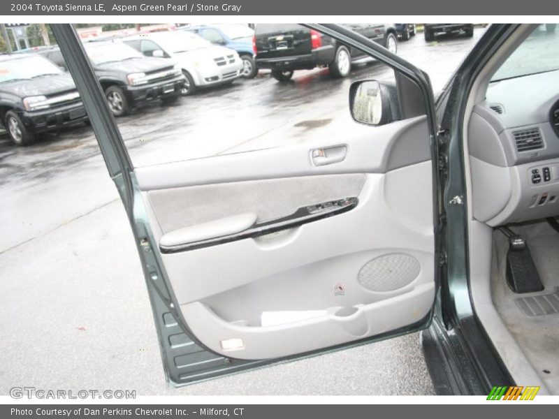 Aspen Green Pearl / Stone Gray 2004 Toyota Sienna LE