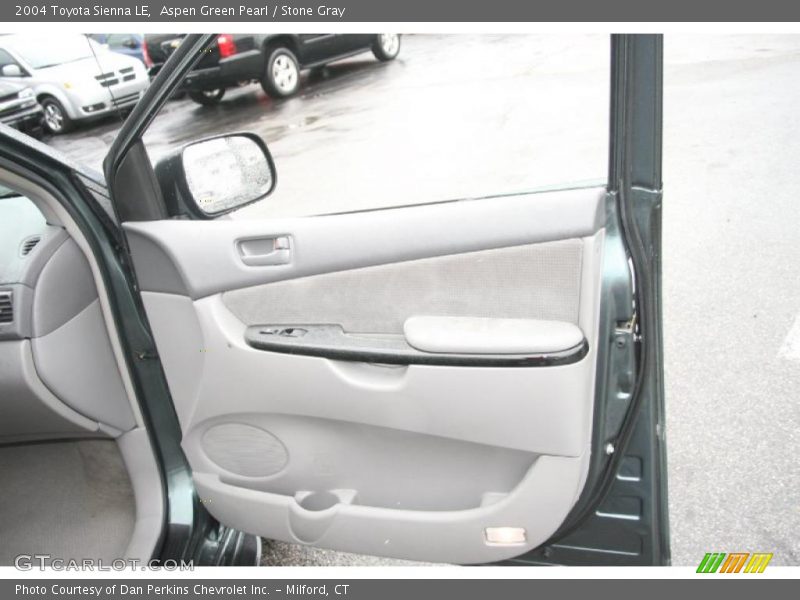Aspen Green Pearl / Stone Gray 2004 Toyota Sienna LE
