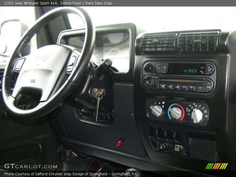 Sienna Pearl / Dark Slate Gray 2003 Jeep Wrangler Sport 4x4