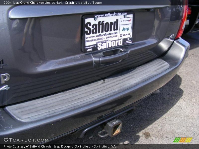 Graphite Metallic / Taupe 2004 Jeep Grand Cherokee Limited 4x4