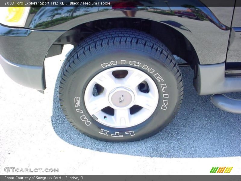 Black / Medium Pebble 2003 Ford Explorer Sport Trac XLT