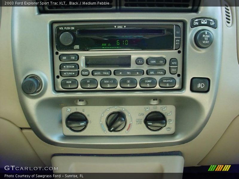Black / Medium Pebble 2003 Ford Explorer Sport Trac XLT