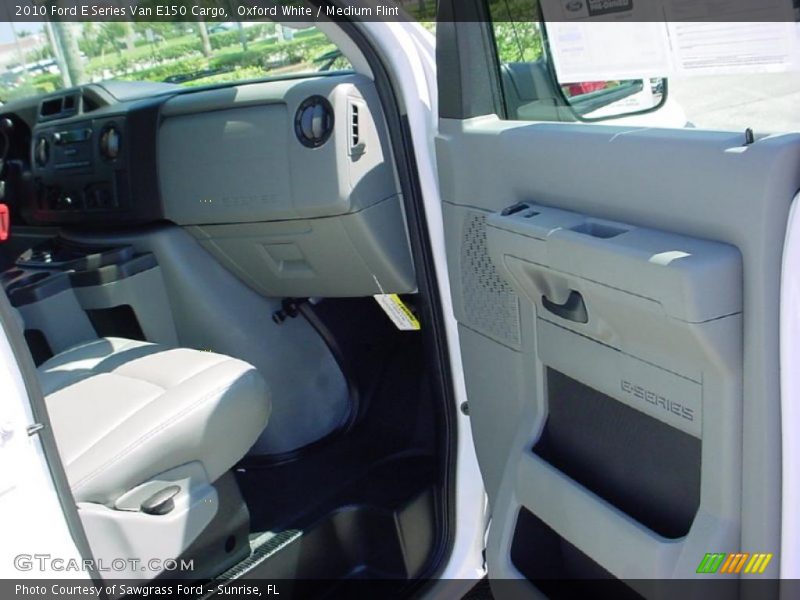 Oxford White / Medium Flint 2010 Ford E Series Van E150 Cargo