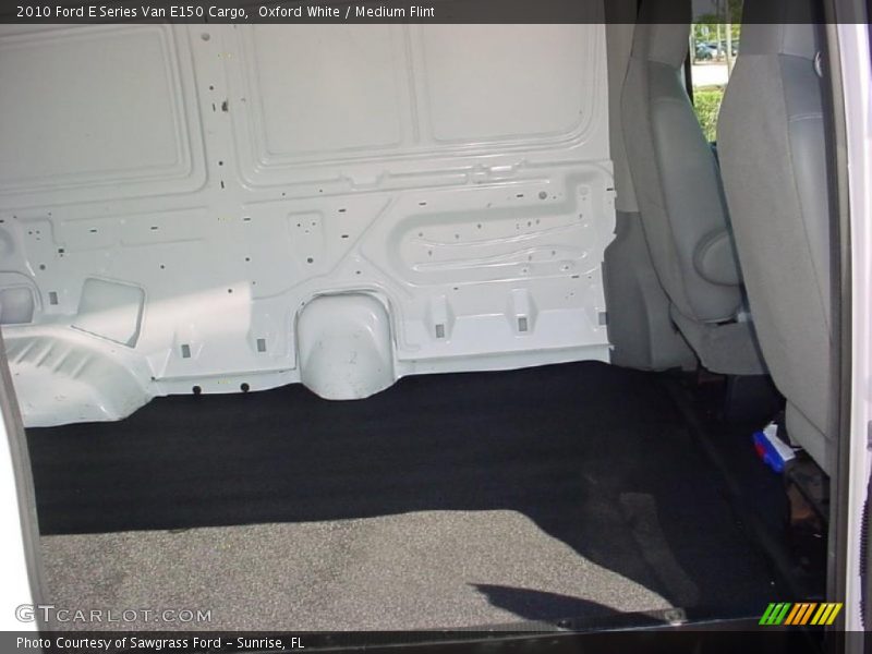 Oxford White / Medium Flint 2010 Ford E Series Van E150 Cargo