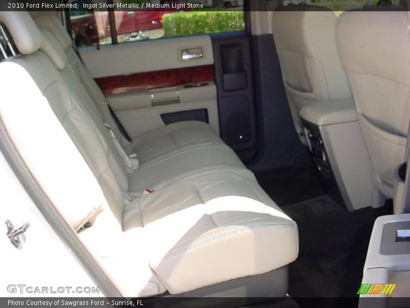 Ingot Silver Metallic / Medium Light Stone 2010 Ford Flex Limited