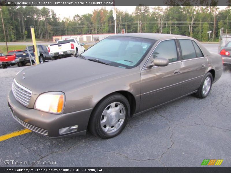 Bronzemist Metallic / Neutral Shale 2002 Cadillac DeVille Sedan