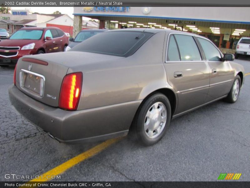 Bronzemist Metallic / Neutral Shale 2002 Cadillac DeVille Sedan