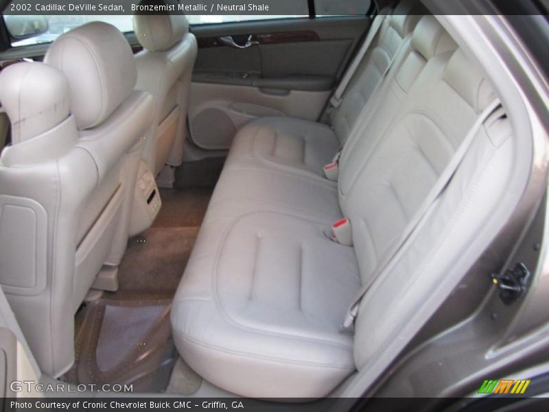Bronzemist Metallic / Neutral Shale 2002 Cadillac DeVille Sedan