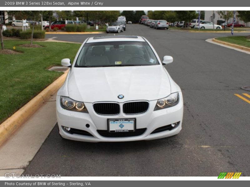 Alpine White / Grey 2009 BMW 3 Series 328xi Sedan