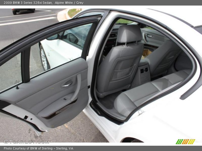 Alpine White / Grey 2009 BMW 3 Series 328xi Sedan