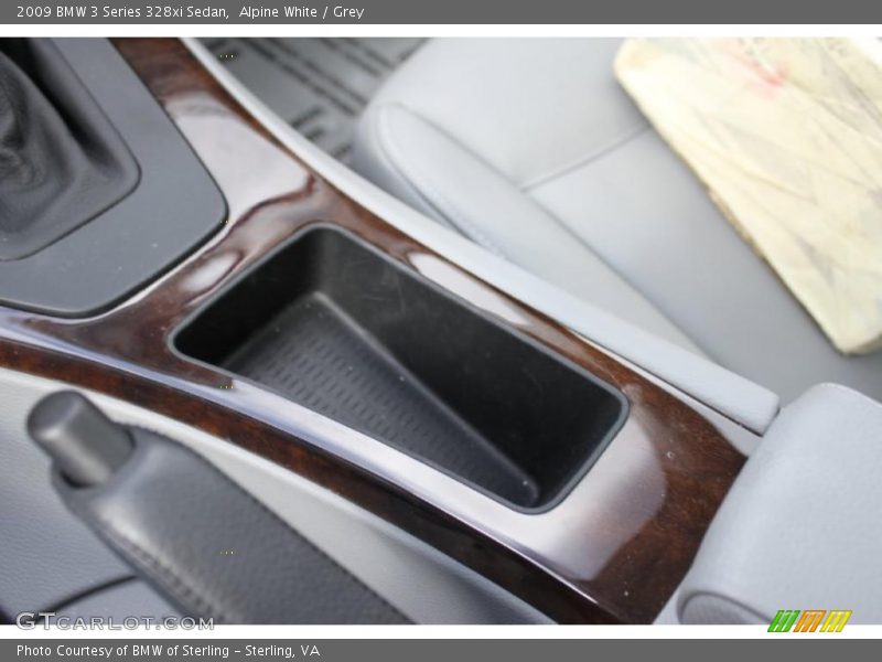 Alpine White / Grey 2009 BMW 3 Series 328xi Sedan