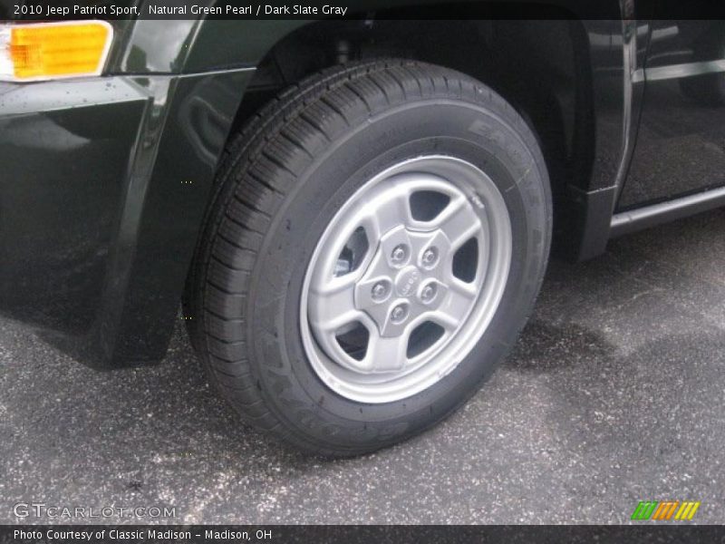 Natural Green Pearl / Dark Slate Gray 2010 Jeep Patriot Sport