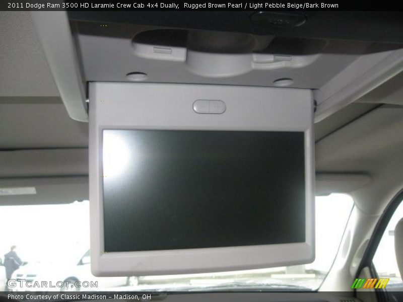 Rugged Brown Pearl / Light Pebble Beige/Bark Brown 2011 Dodge Ram 3500 HD Laramie Crew Cab 4x4 Dually