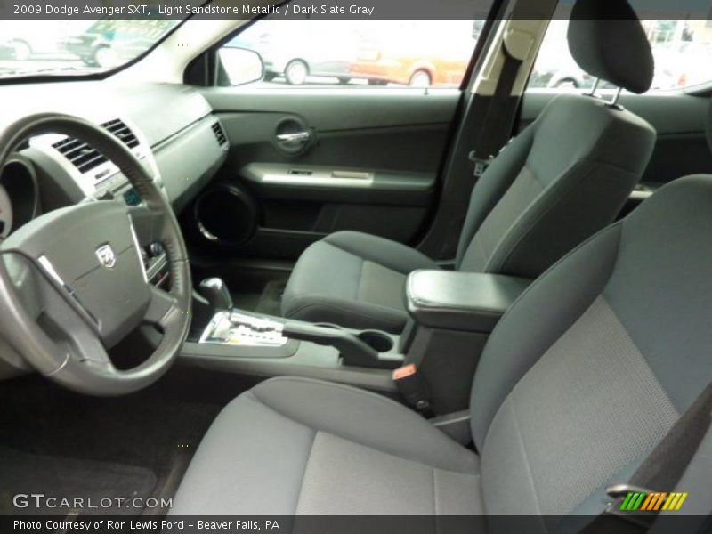 Light Sandstone Metallic / Dark Slate Gray 2009 Dodge Avenger SXT