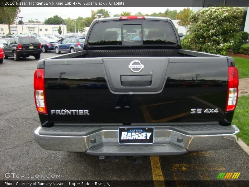 Super Black / Graphite 2010 Nissan Frontier SE V6 King Cab 4x4