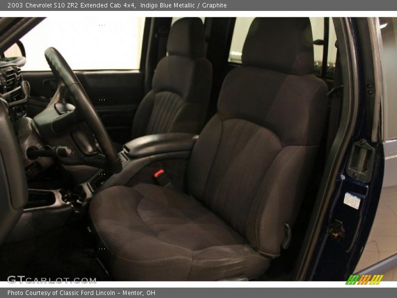 Indigo Blue Metallic / Graphite 2003 Chevrolet S10 ZR2 Extended Cab 4x4