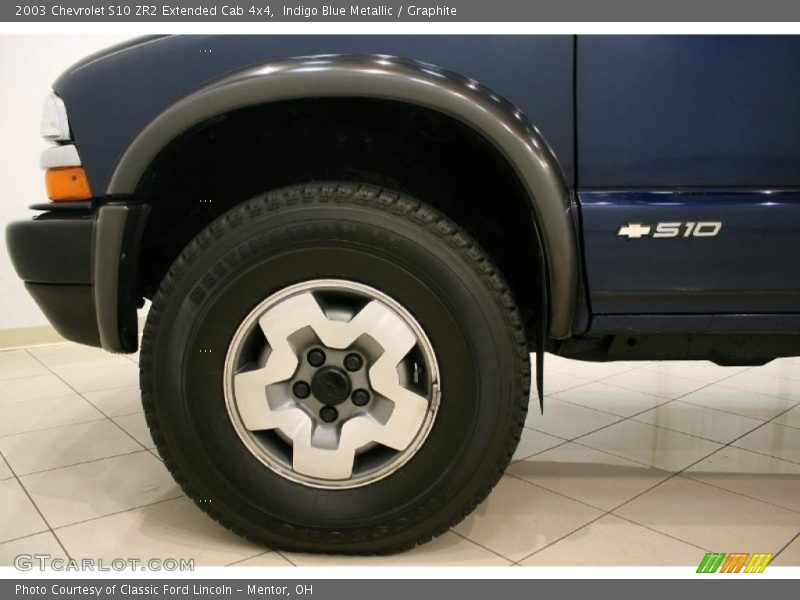 Indigo Blue Metallic / Graphite 2003 Chevrolet S10 ZR2 Extended Cab 4x4