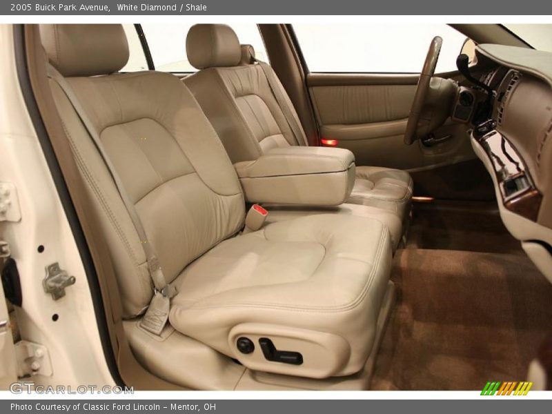 White Diamond / Shale 2005 Buick Park Avenue
