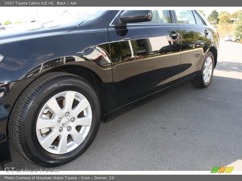 Black / Ash 2007 Toyota Camry XLE V6