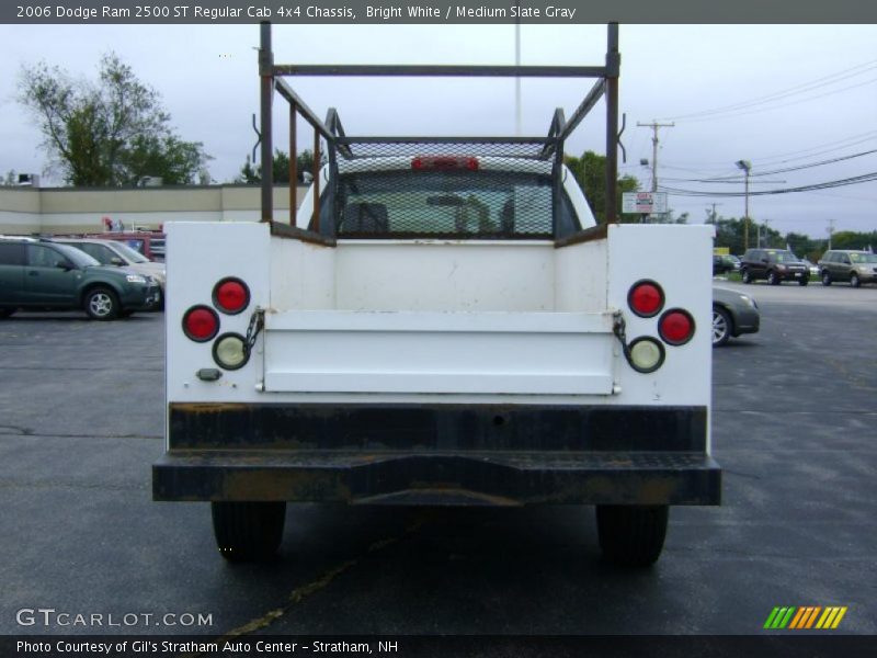 Bright White / Medium Slate Gray 2006 Dodge Ram 2500 ST Regular Cab 4x4 Chassis