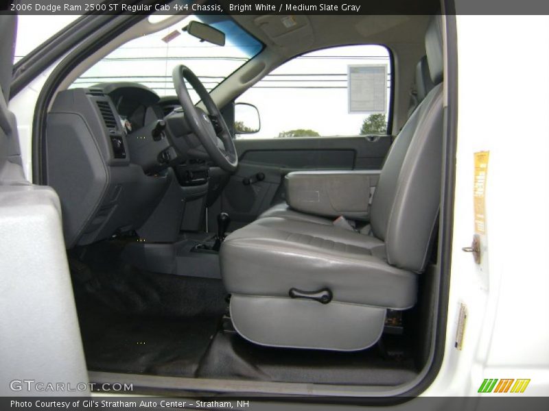 Bright White / Medium Slate Gray 2006 Dodge Ram 2500 ST Regular Cab 4x4 Chassis