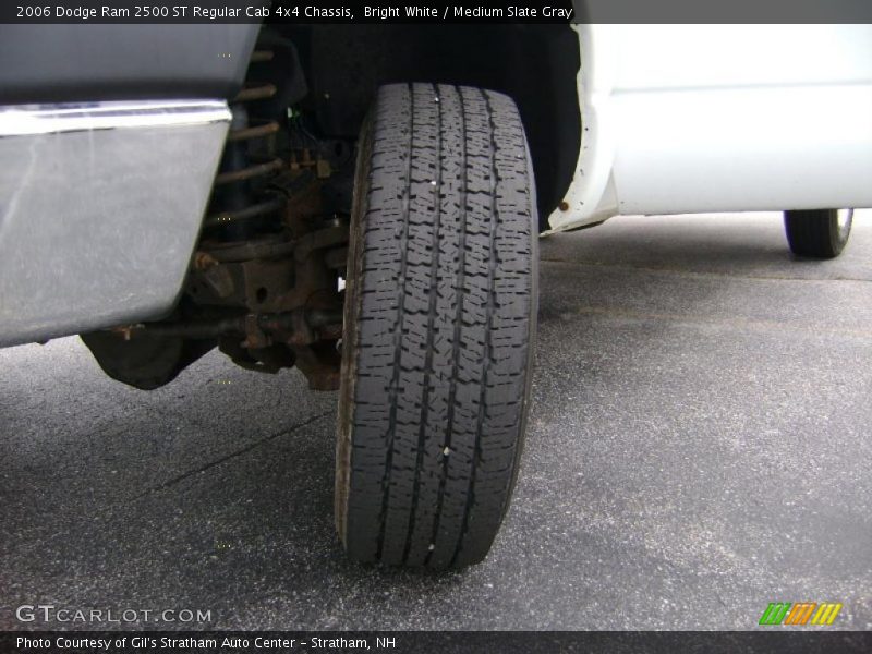 Bright White / Medium Slate Gray 2006 Dodge Ram 2500 ST Regular Cab 4x4 Chassis