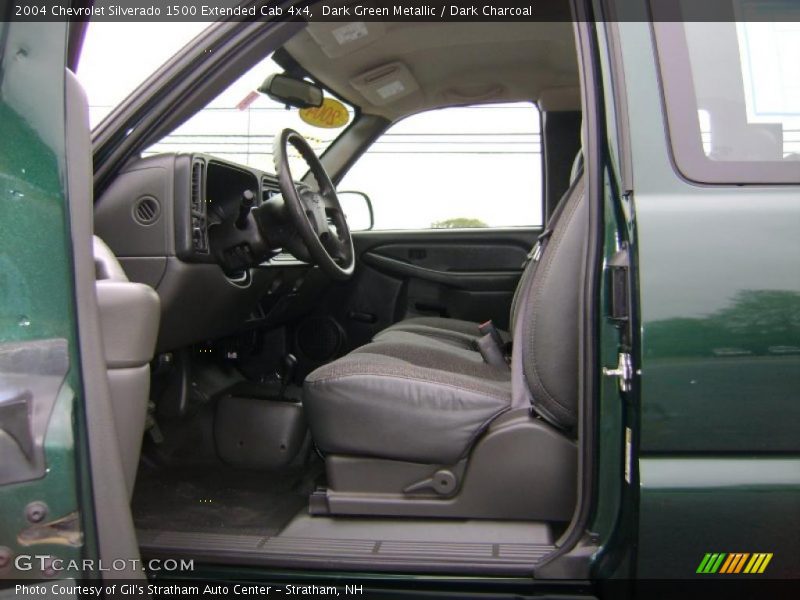 Dark Green Metallic / Dark Charcoal 2004 Chevrolet Silverado 1500 Extended Cab 4x4