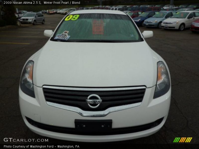 Winter Frost Pearl / Blond 2009 Nissan Altima 2.5 S