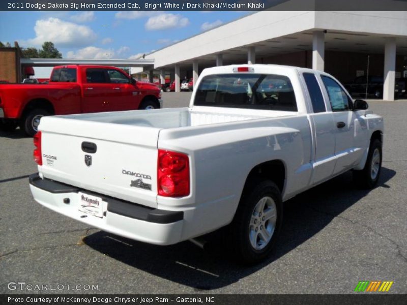 Bright White / Dark Khaki/Medium Khaki 2011 Dodge Dakota Big Horn Extended Cab