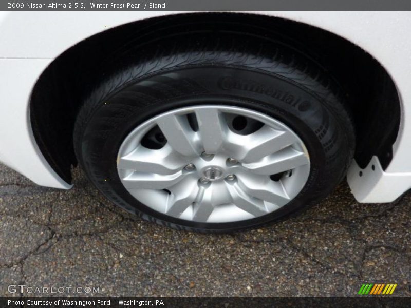 Winter Frost Pearl / Blond 2009 Nissan Altima 2.5 S