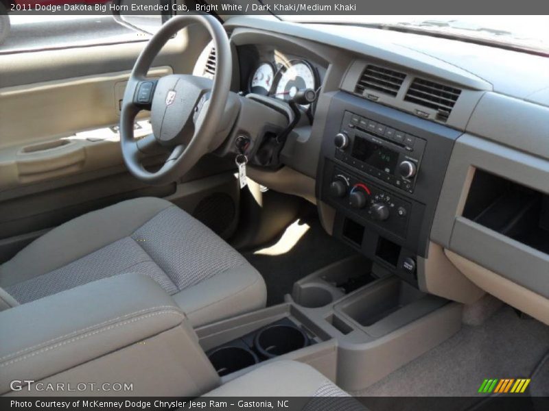 Bright White / Dark Khaki/Medium Khaki 2011 Dodge Dakota Big Horn Extended Cab