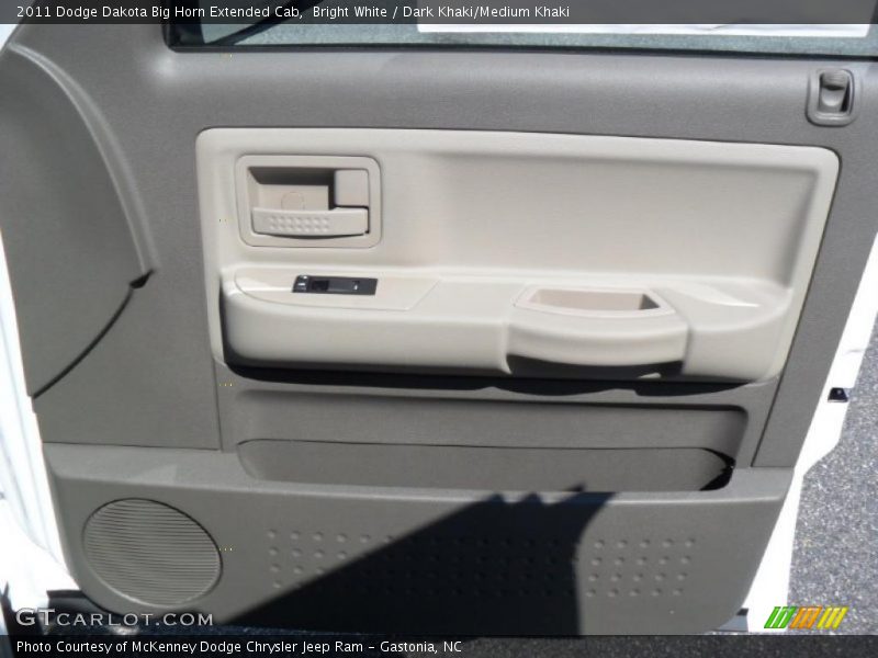 Bright White / Dark Khaki/Medium Khaki 2011 Dodge Dakota Big Horn Extended Cab