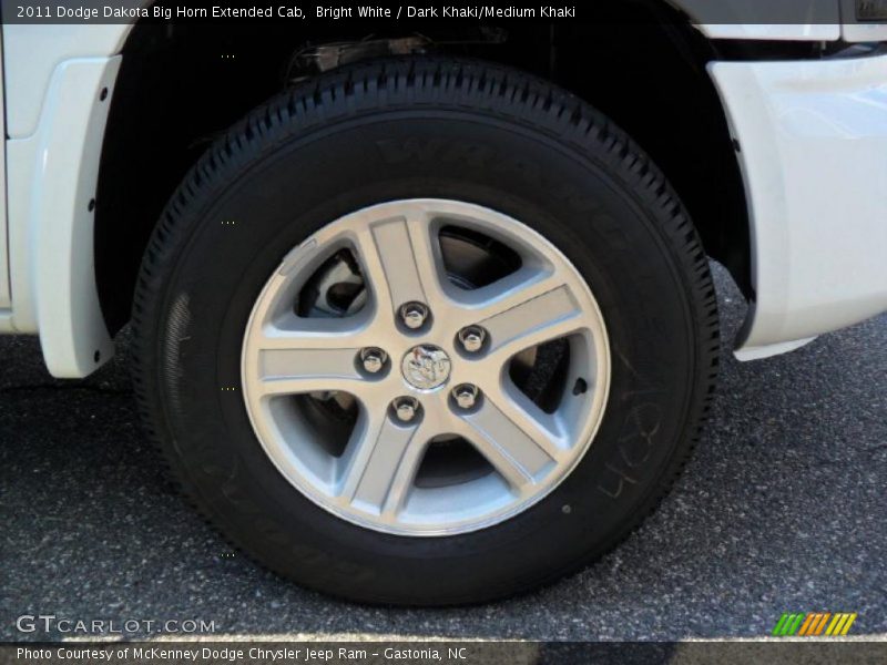Bright White / Dark Khaki/Medium Khaki 2011 Dodge Dakota Big Horn Extended Cab