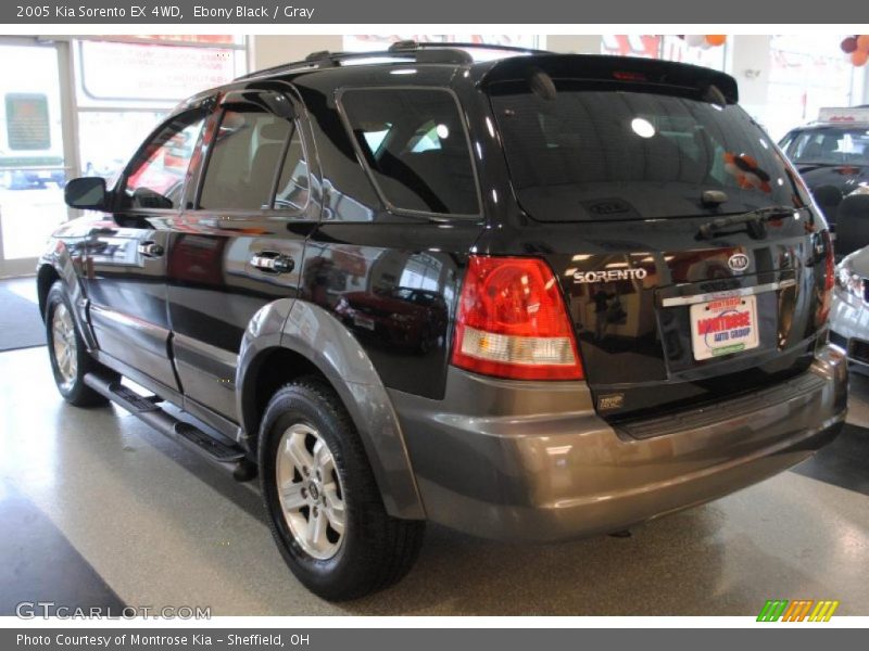Ebony Black / Gray 2005 Kia Sorento EX 4WD