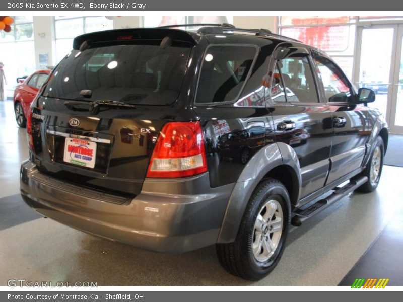 Ebony Black / Gray 2005 Kia Sorento EX 4WD