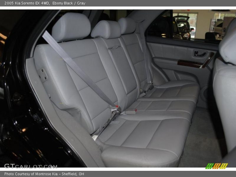 Ebony Black / Gray 2005 Kia Sorento EX 4WD