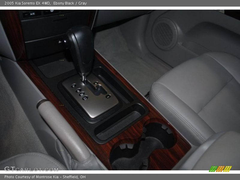 Ebony Black / Gray 2005 Kia Sorento EX 4WD