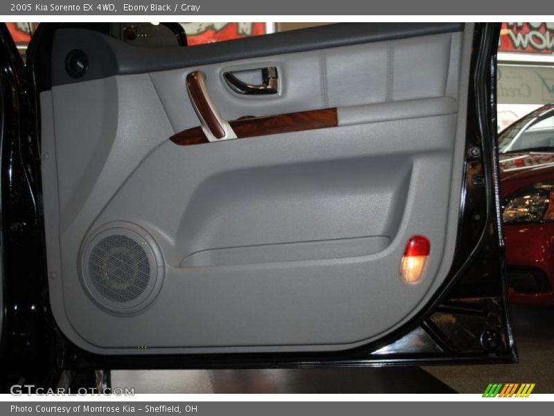 Ebony Black / Gray 2005 Kia Sorento EX 4WD