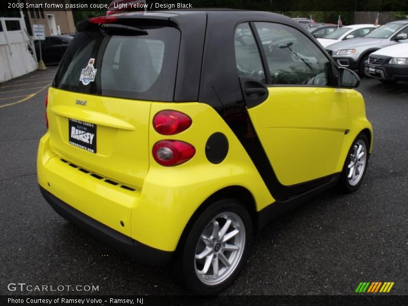 Light Yellow / Design Black 2008 Smart fortwo passion coupe