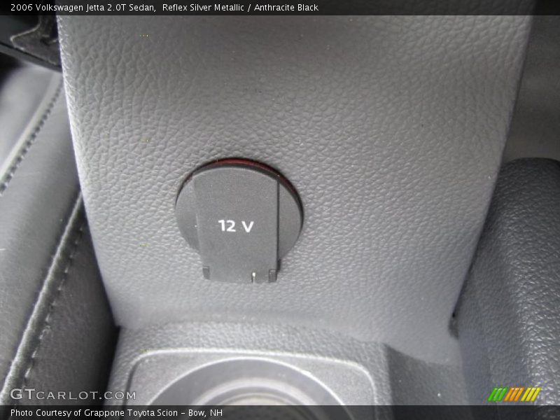 Reflex Silver Metallic / Anthracite Black 2006 Volkswagen Jetta 2.0T Sedan