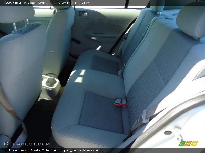 Ultra Silver Metallic / Gray 2005 Chevrolet Cobalt Sedan