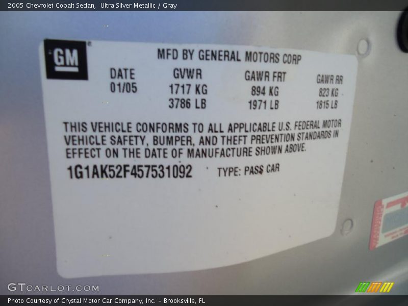 Ultra Silver Metallic / Gray 2005 Chevrolet Cobalt Sedan