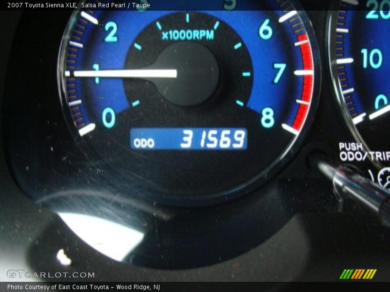 Salsa Red Pearl / Taupe 2007 Toyota Sienna XLE