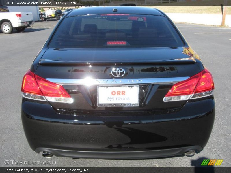 Black / Black 2011 Toyota Avalon Limited