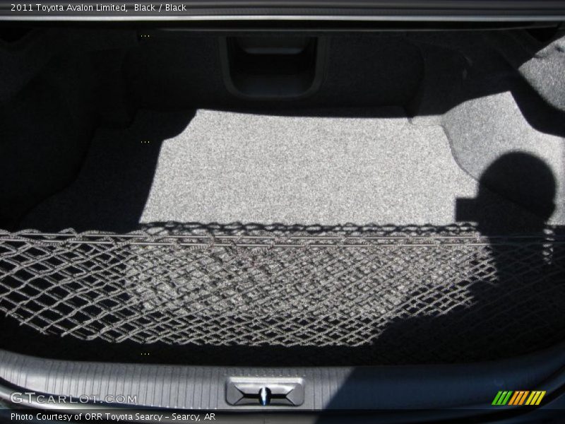 Black / Black 2011 Toyota Avalon Limited