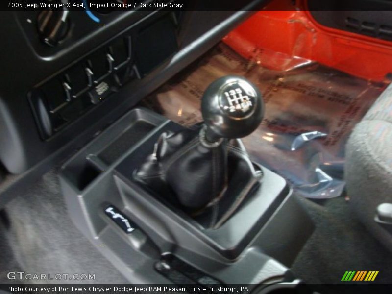 Impact Orange / Dark Slate Gray 2005 Jeep Wrangler X 4x4
