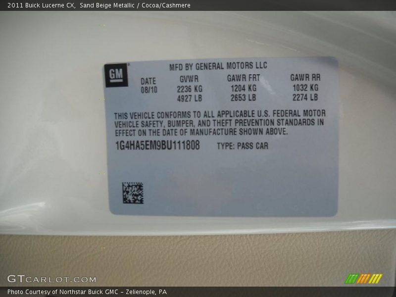 Sand Beige Metallic / Cocoa/Cashmere 2011 Buick Lucerne CX