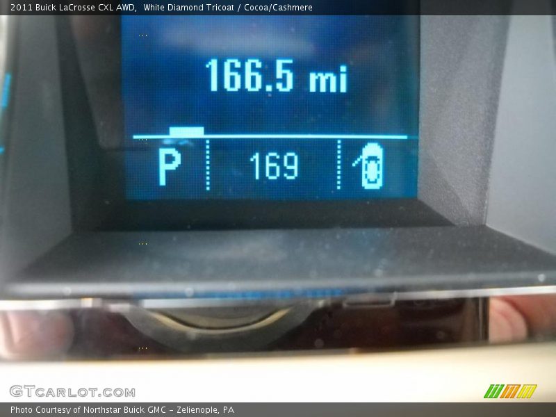 White Diamond Tricoat / Cocoa/Cashmere 2011 Buick LaCrosse CXL AWD